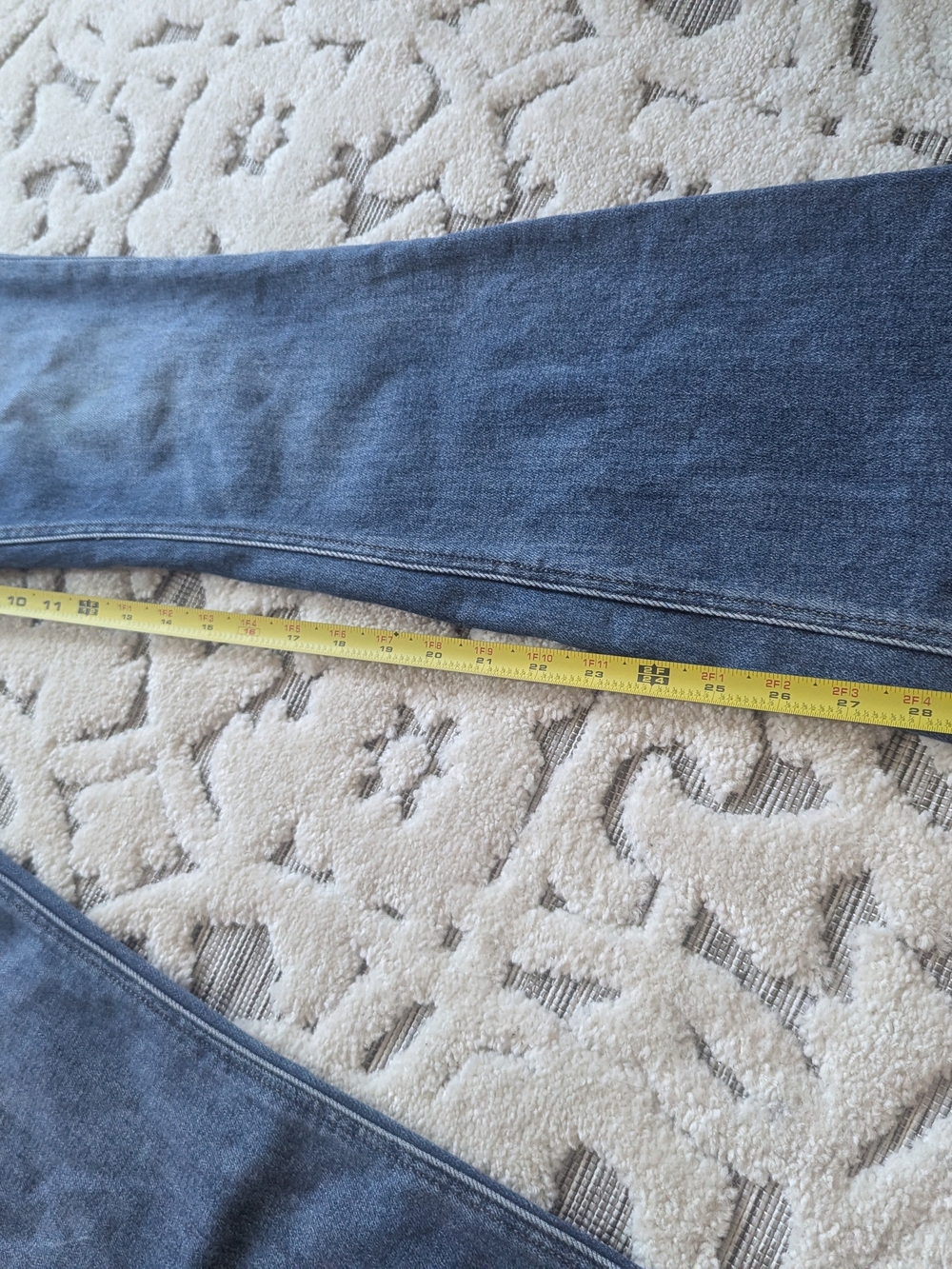 BKE Women’s Medium-Dark Blue Flared Jeans - Picture 5 of 7